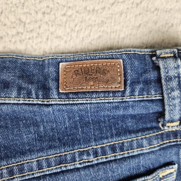 Lee RIDERS Jeans Women's 8P Blue Curvy Relaxed Fit High Rise Denim Pants - Picture 14 of 14